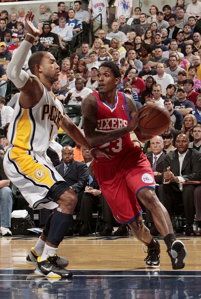 在这项大规 在这项大规