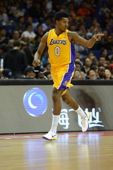 很享受铲球 很享受铲球